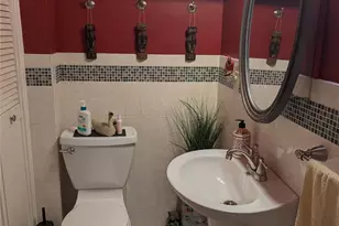 89-06 218th St, Queens Village, NY 11427 - Photo 8