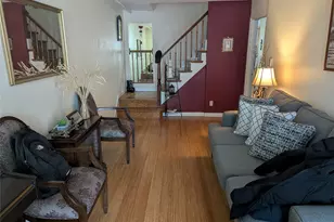 89-06 218th St, Queens Village, NY 11427 - Photo 4