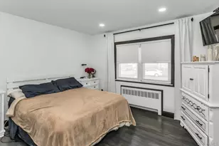 1294 Owens Pl, North Bellmore, NY 11710 - Photo 12