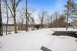 146 N Lincoln St, Pearl River, NY 10965 - Photo 32