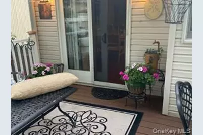 270 Nancy Drive, East Meadow, NY 11554 - Photo 2