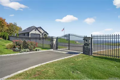 1582 Route 9W, Marlboro, NY 12542 - Photo 46