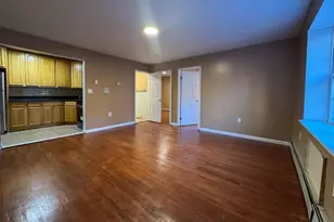 590 E 178th St, Bronx, NY 10457 - Photo 2