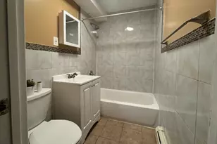 590 E 178th St, Bronx, NY 10457 - Photo 8