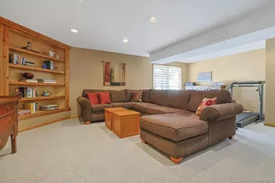 1303 Regent Drive, Mount Kisco, NY 10549 - Photo 20