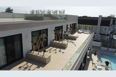 1990 Bay Boulevard, Atlantic Beach, NY 11509 - Photo 28