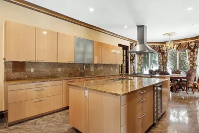 582 Atlantic Avenue, Lawrence, NY 11559 - Photo 6