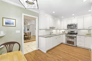 12 Brook Hills Cir, White Plains, NY 10605 - Photo 14