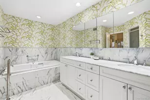 12 Brook Hills Cir, White Plains, NY 10605 - Photo 18