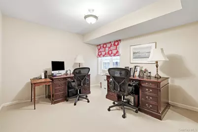 12 Brook Hills Circle, White Plains, NY 10605 - Photo 32