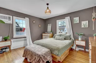 2242 6th St, East Meadow, NY 11554 - Photo 24