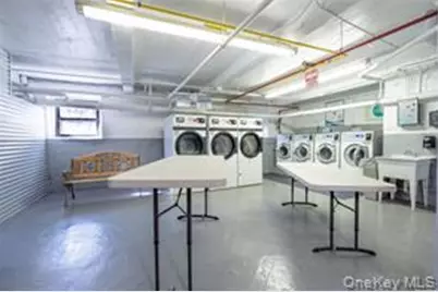 72-34 Austin Street #D4, Forest Hills, NY 11375 - Photo 6