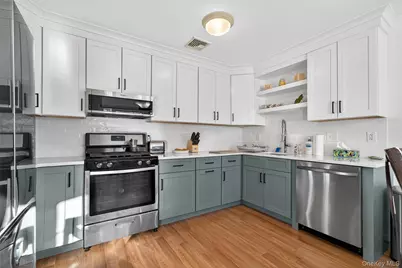 223 Eagleton Drive, Monroe, NY 10950 - Photo 4