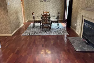 511 Race Pl, Oakdale, NY 11769 - Photo 6