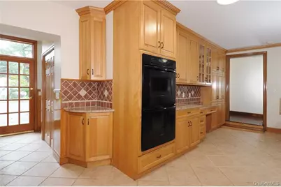 136 Harriman Road #2, Irvington, NY 10533 - Photo 10