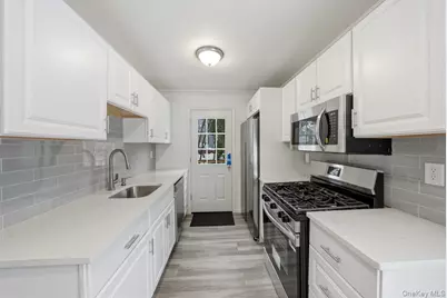 785 Locksley Road, Yorktown Heights, NY 10598 - Photo 6