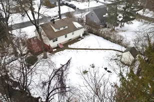 785 Locksley Rd, Yorktown Heights, NY 10598 - Photo 4