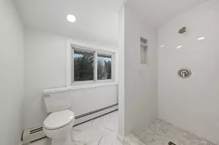 785 Locksley Rd, Yorktown Heights, NY 10598 - Photo 20