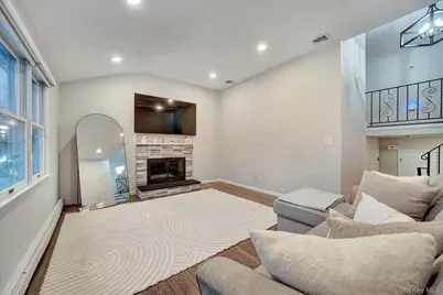 2550 Natta Boulevard, Bellmore, NY 11710 - Photo 24