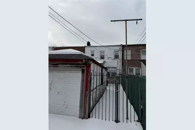 92-55 215th Place, Queens Village, NY 11428 - Photo 16