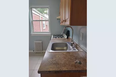 263-01 74th Avenue #2, Glen Oaks, NY 11004 - Photo 6