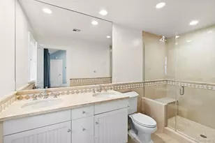 11 Bay View Dr E, Hampton Bays, NY 11946 - Photo 14