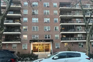 162-41 Powells Cove Blvd, Whitestone, NY 11357 - Photo 2