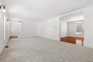 44 Greenvale Cir, White Plains, NY 10607 - Photo 12