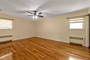 830 Pepperidge Rd, Westbury, NY 11590 - Photo 14