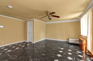 830 Pepperidge Rd, Westbury, NY 11590 - Photo 10