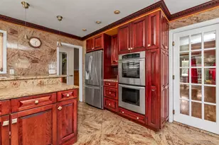 830 Pepperidge Rd, Westbury, NY 11590 - Photo 8