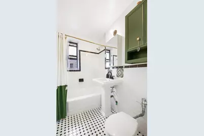 282 E 35th Street #4K, Brooklyn, NY 11203 - Photo 8