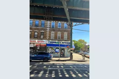11402 Jamaica Avenue, Richmond Hill, NY 11418 - Photo 2