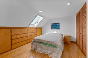 146-10 13th Ave, Whitestone, NY 11357 - Photo 16