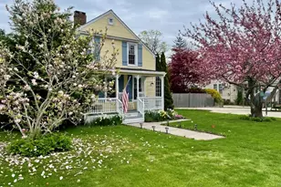 149 Union Ave, Islip, NY 11751 - Photo 2