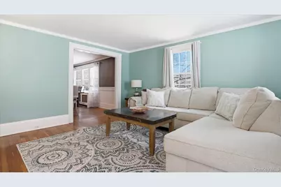 149 Union Avenue, Islip, NY 11751 - Photo 8