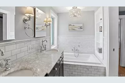 149 Union Avenue, Islip, NY 11751 - Photo 12