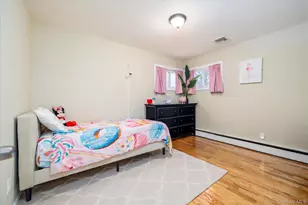 153 N Queens Ave, Massapequa, NY 11758 - Photo 10