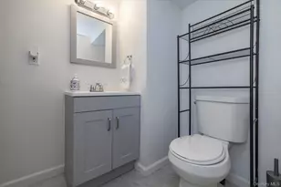 153 N Queens Ave, Massapequa, NY 11758 - Photo 14