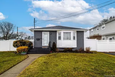 153 N Queens Avenue, Massapequa, NY 11758 - Photo 1