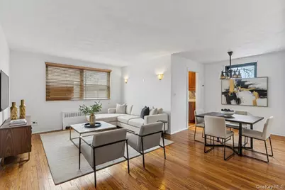 19918 19th Avenue #18, Whitestone, NY 11357 - Photo 4