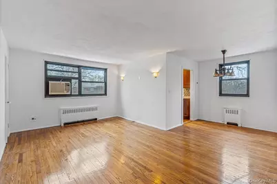 199-18 19th Avenue #18, Whitestone, NY 11357 - Photo 4