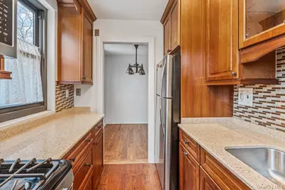 199-18 19th Avenue #18, Whitestone, NY 11357 - Photo 10