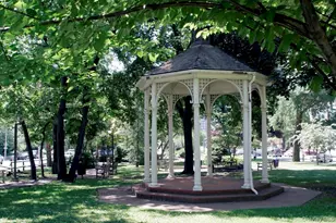 25 Midland Ave, White Plains, NY 10606 - Photo 34