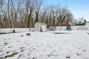 135 5th Ave, Kings Park, NY 11754 - Photo 38