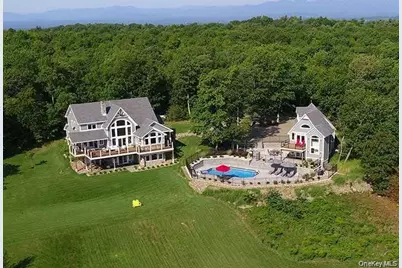 21 Contentment Lane, Red Hook, NY 12571 - Photo 1