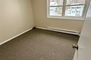 11 Kathleen Ct, Kiamesha Lake, NY 12751 - Photo 18