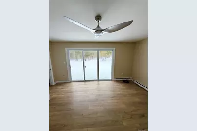 11 Kathleen Court, Kiamesha Lake, NY 12751 - Photo 8