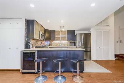 10 Bay Street Landing #1D, New York, NY 10301 - Photo 6