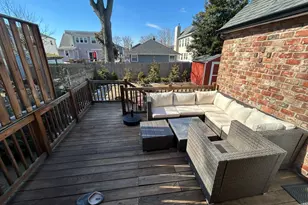 17 Cottonwood Rd, Port Washington, NY 11050 - Photo 12